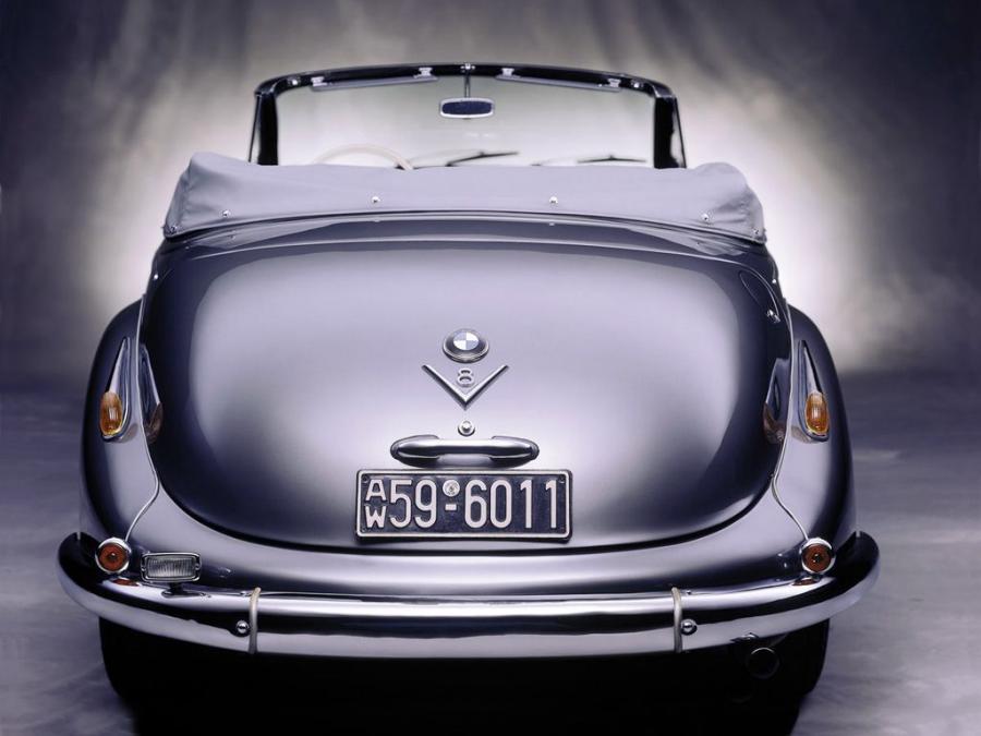  BMW 502 Convertible 1954 года  (фото 3 из 5)